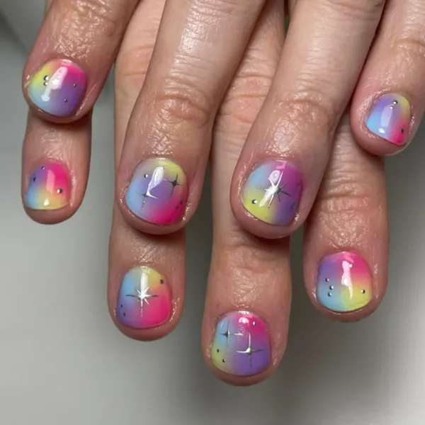 Nail work by Giving daisies